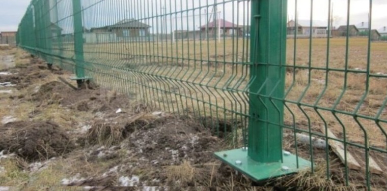 Купить сваи для ограждения от производителя в Новокубанске от 1371 руб: низкая цена, быстрая установка